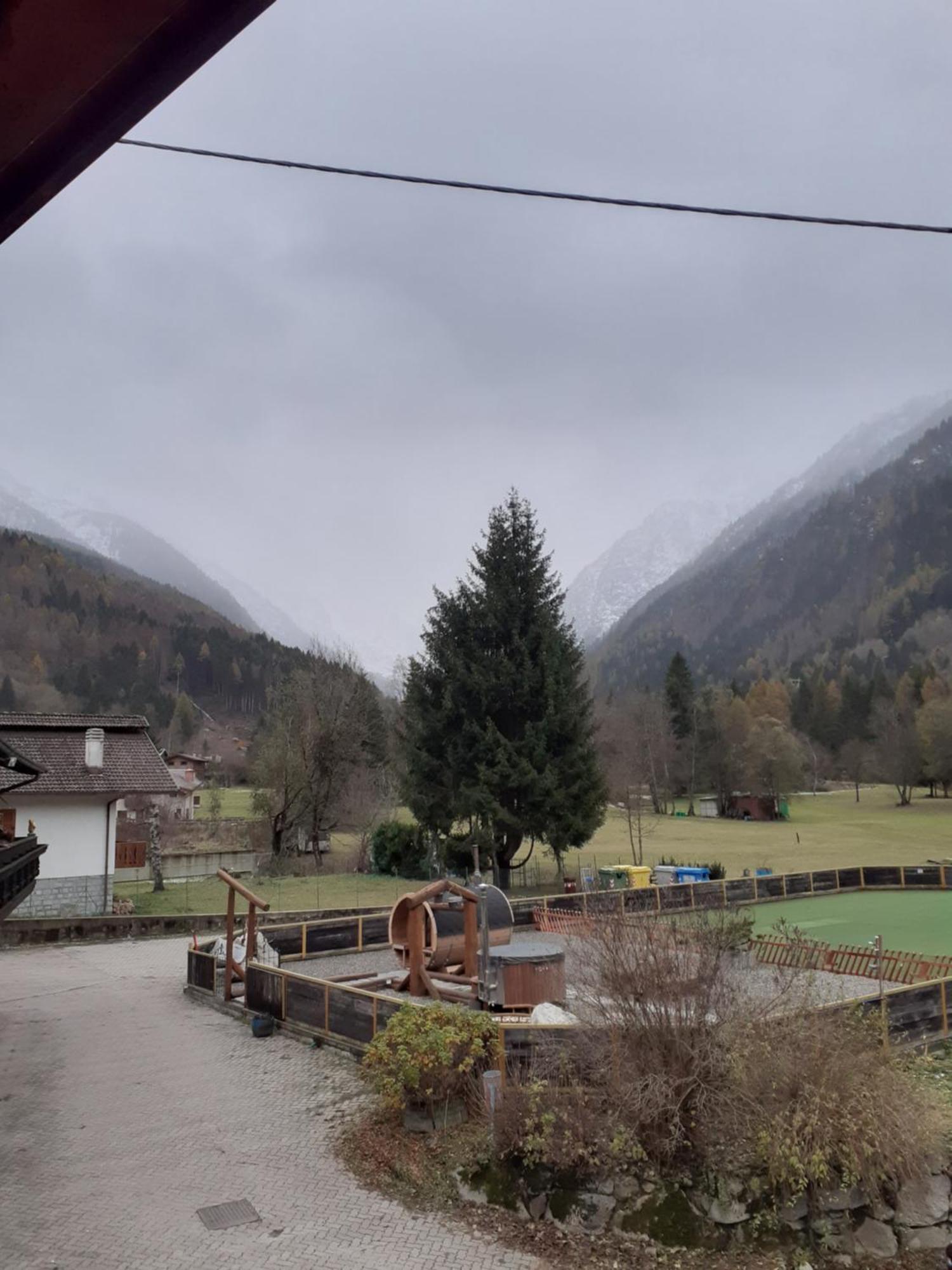 Casa vacanze Emilio Temù Esterno foto